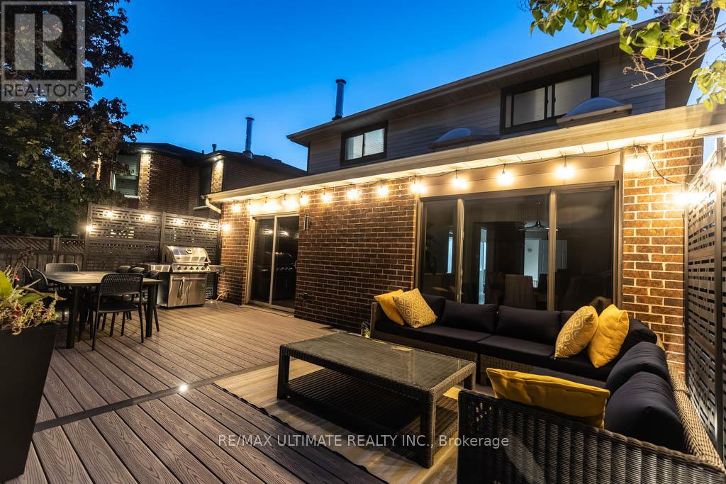 6869 Hickling Crescent, Mississauga, Ontario  L5N 4Y1 - Photo 45 - W12439566