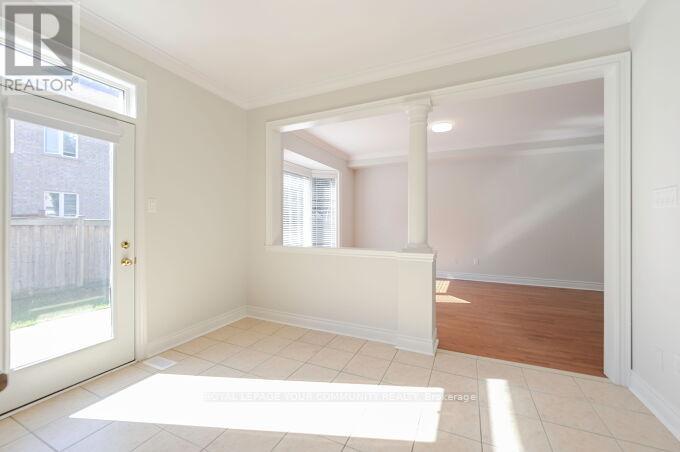 Upper Unit - 128 Watsonbrook Drive, Brampton, Ontario  L6R 0S1 - Photo 14 - W12439576