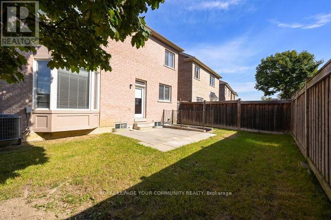 Upper Unit - 128 Watsonbrook Drive, Brampton, Ontario  L6R 0S1 - Photo 41 - W12439576