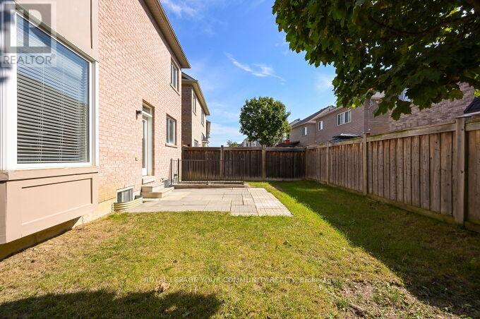 Upper Unit - 128 Watsonbrook Drive, Brampton, Ontario  L6R 0S1 - Photo 42 - W12439576
