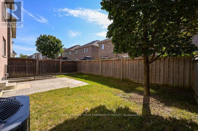 Upper Unit - 128 Watsonbrook Drive, Brampton, Ontario  L6R 0S1 - Photo 43 - W12439576