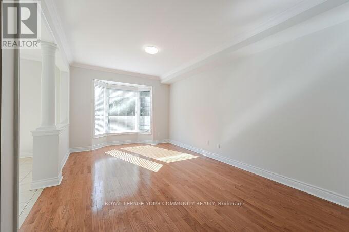 Upper Unit - 128 Watsonbrook Drive, Brampton, Ontario  L6R 0S1 - Photo 8 - W12439576