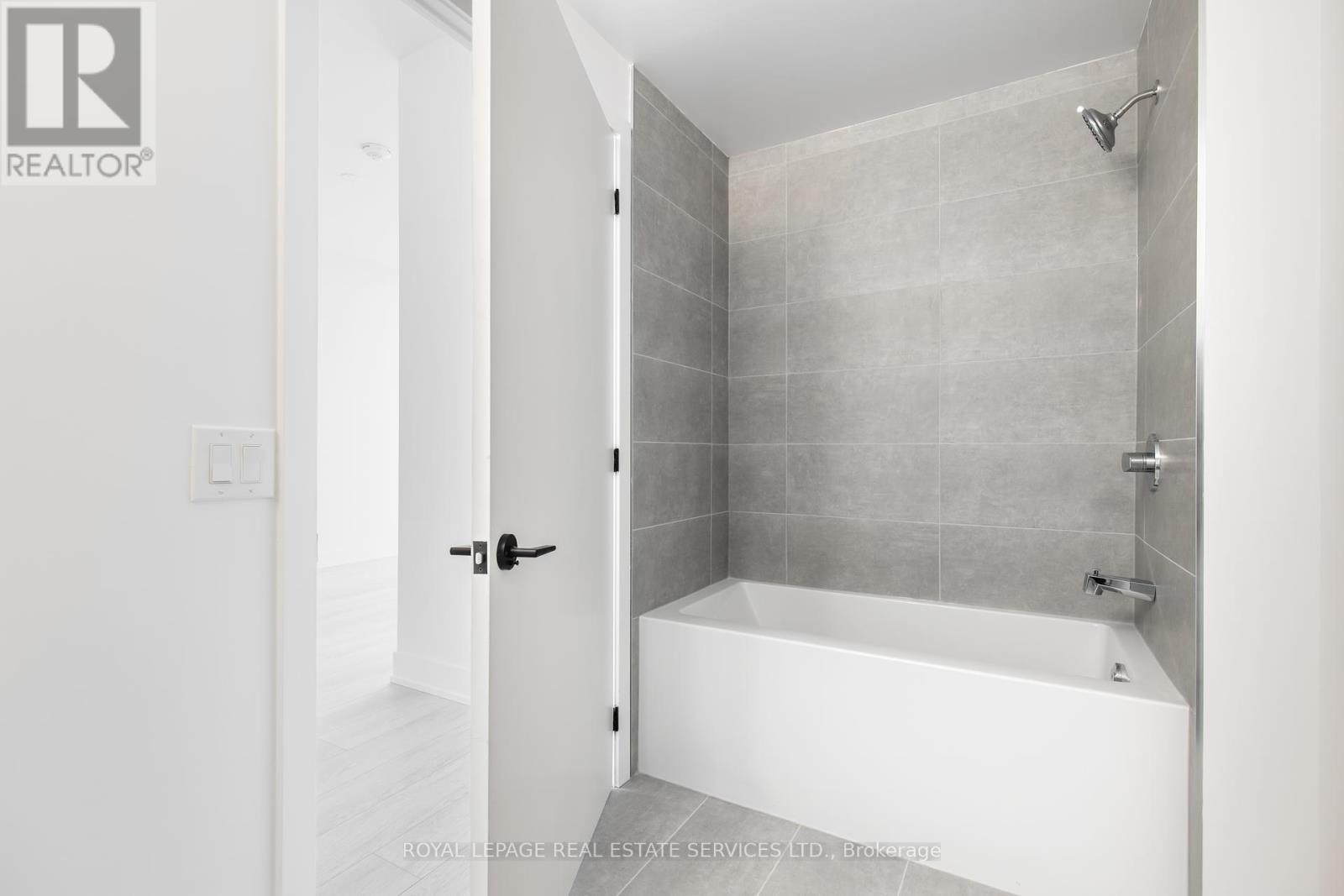 807 - 2450 Old Bronte Road, Oakville, Ontario  L6M 5P6 - Photo 15 - W12439584
