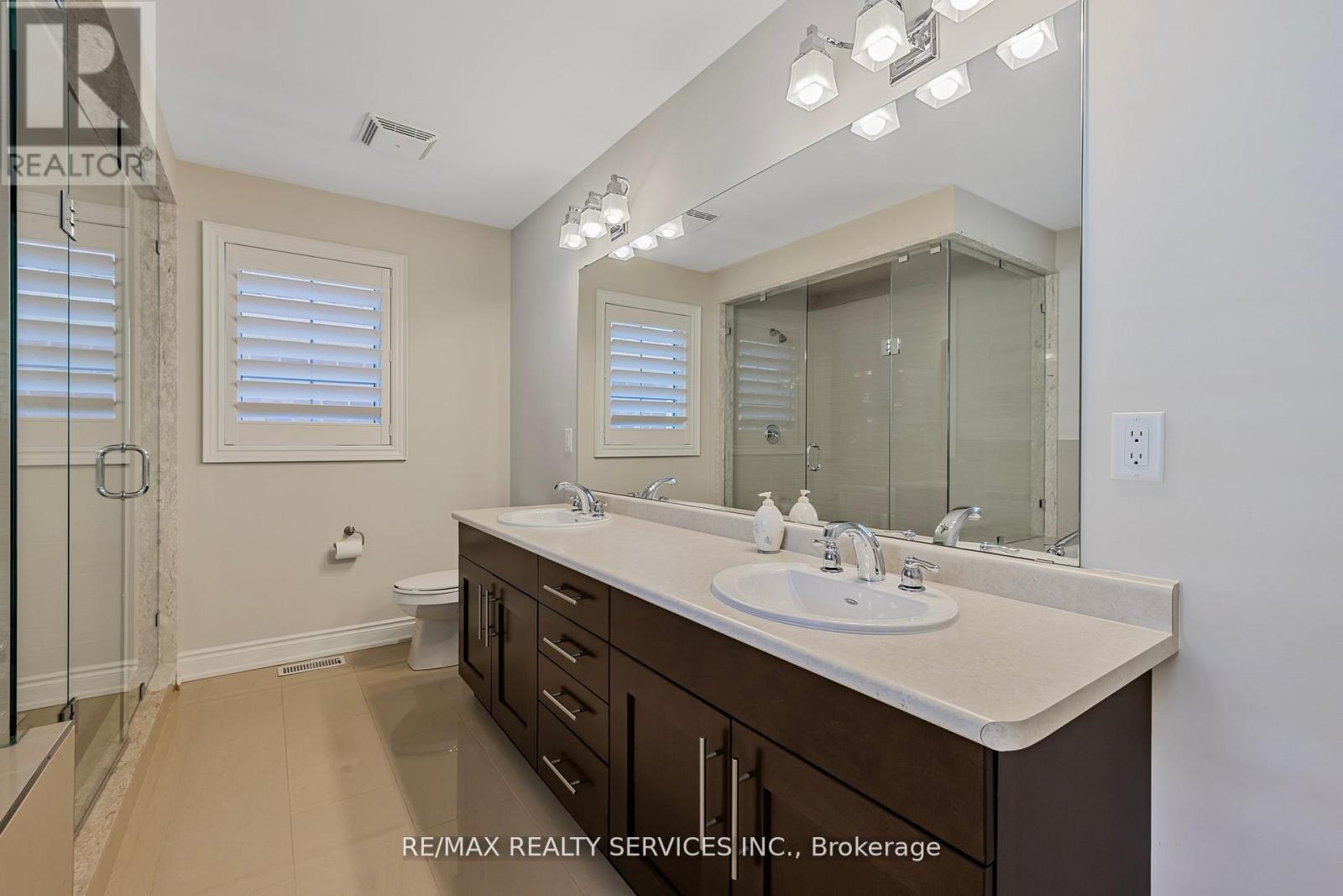 5 Perth Street, Brampton, Ontario  L6Z 4P3 - Photo 33 - W12439622