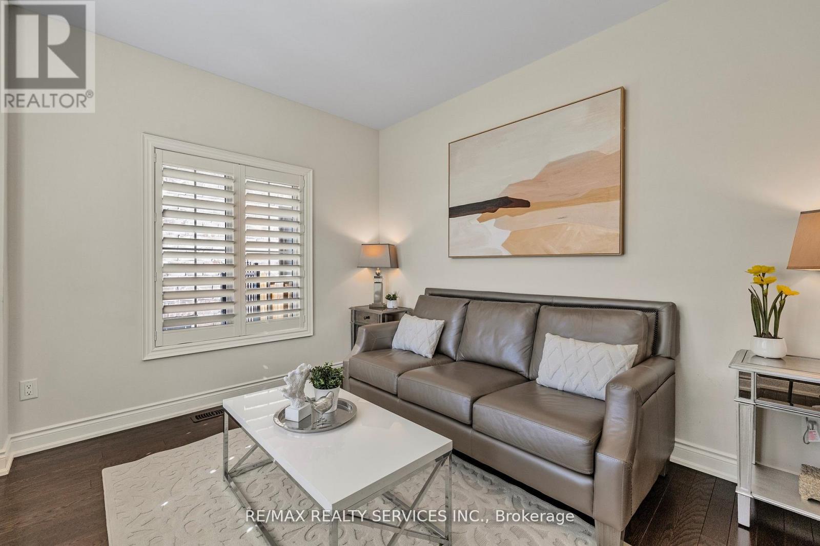 5 Perth Street, Brampton, Ontario  L6Z 4P3 - Photo 7 - W12439622