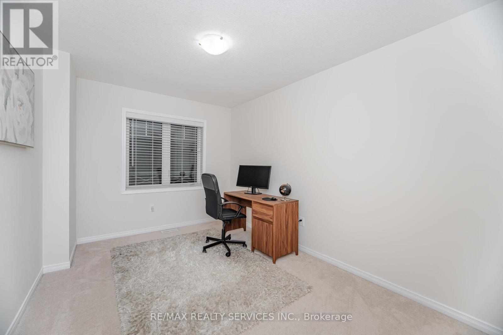 8 Desire Cove, Brampton, Ontario  L7A 4K4 - Photo 32 - W12439675