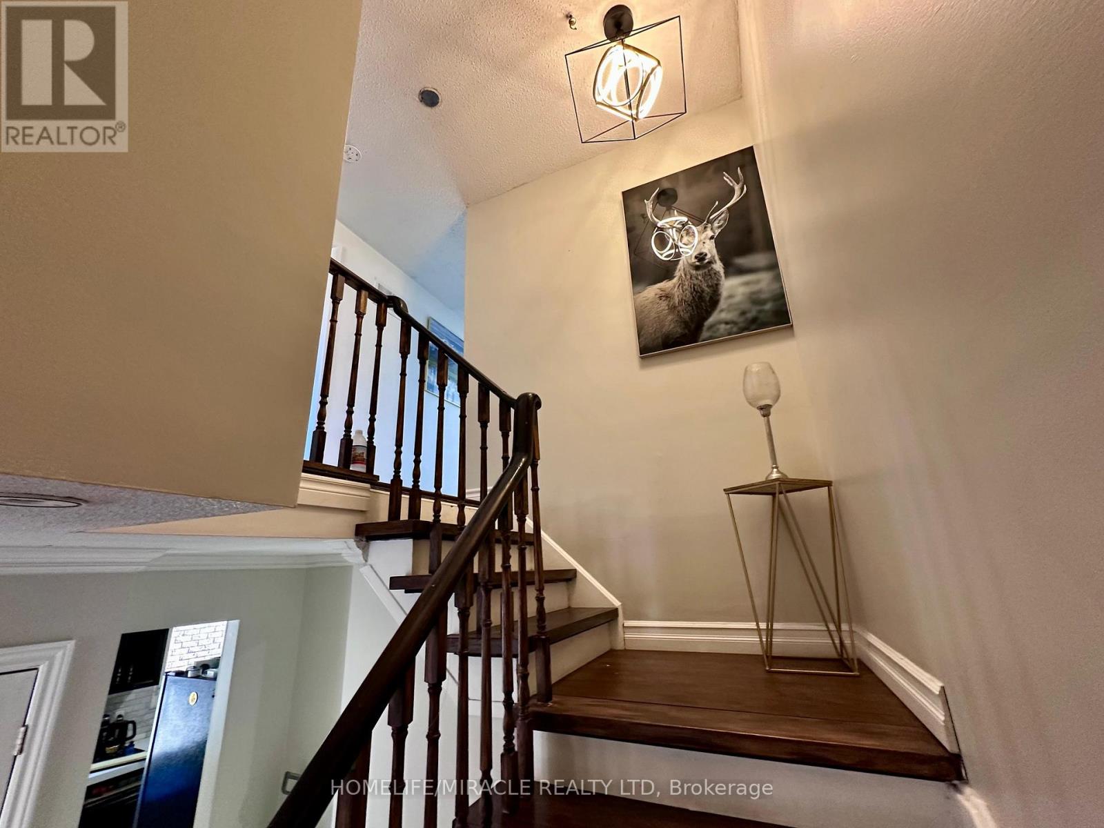 10 Provence Trail, Toronto, Ontario  M9V 5B7 - Photo 2 - W12429101