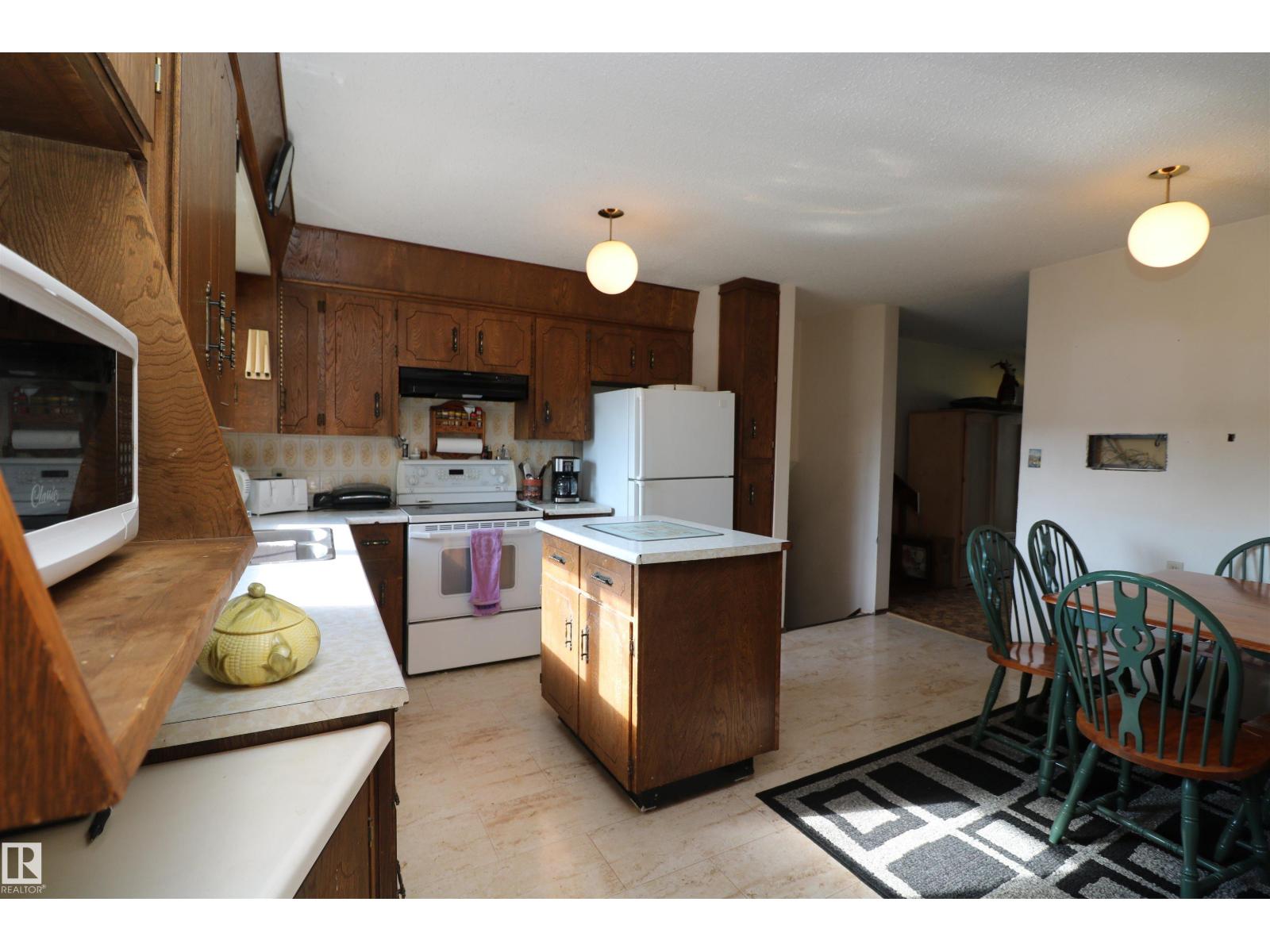 5029 52 Av, Wabamun, Alberta  T0E 2K0 - Photo 9 - E4460384