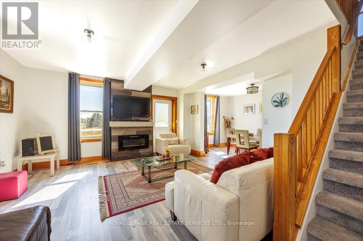 26735 Highway 89 Highway, Southgate, Ontario  N0C 1B0 - Photo 40 - X12439467