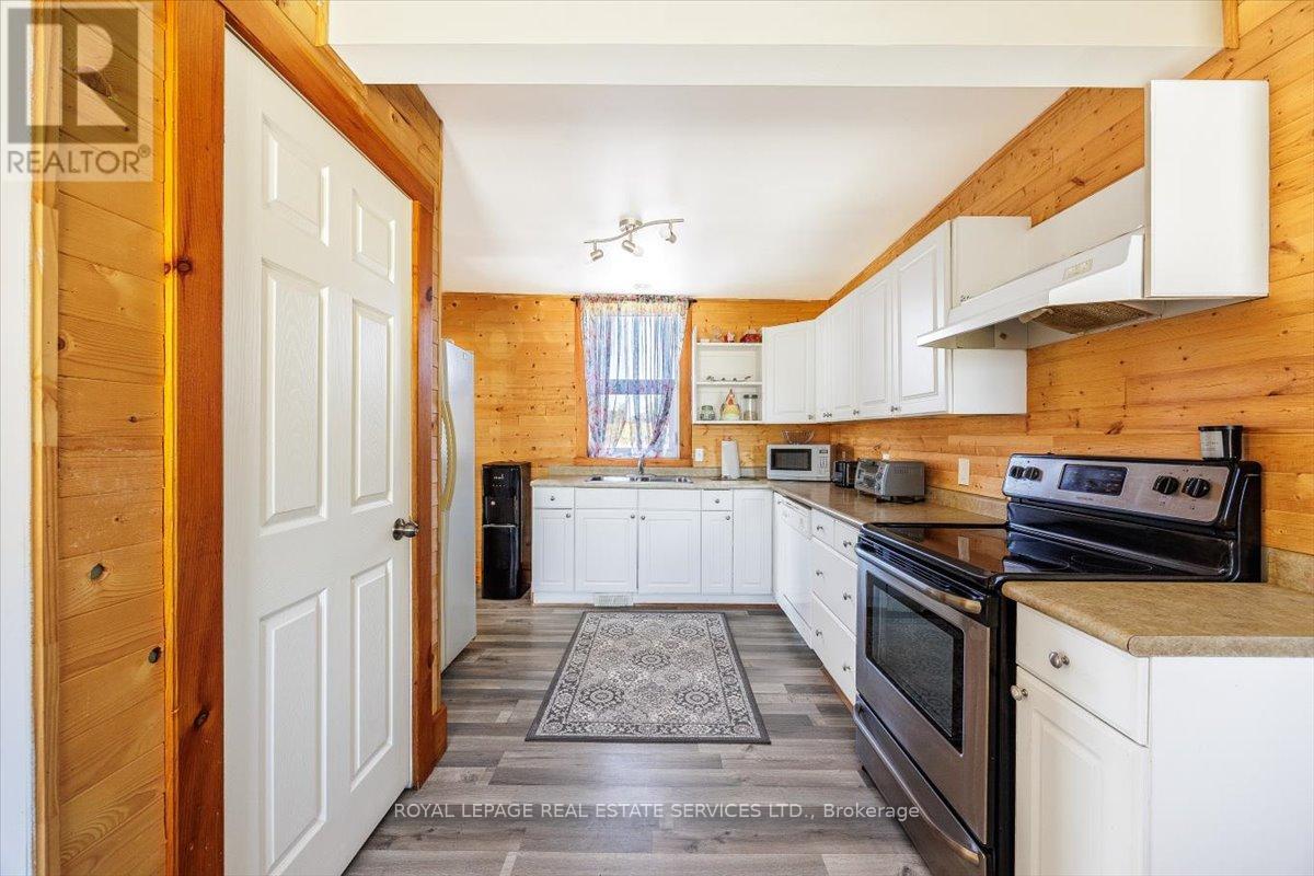 26735 Highway 89 Highway, Southgate, Ontario  N0C 1B0 - Photo 46 - X12439467