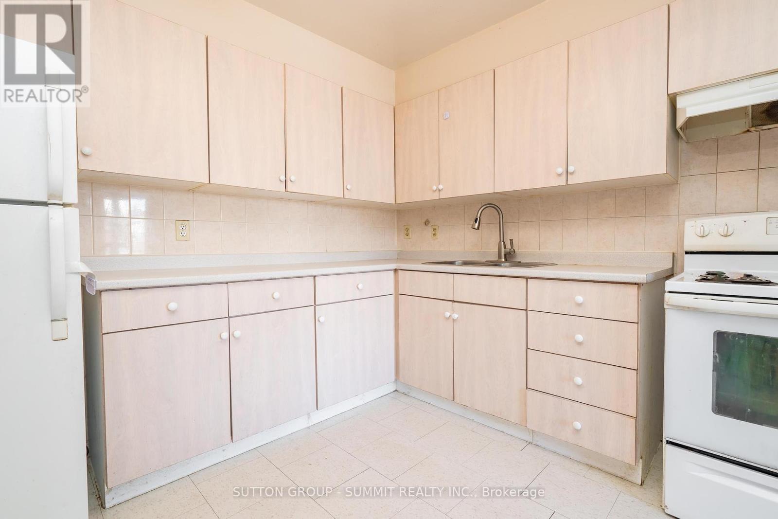 264 - 100 Brownleigh Avenue, Welland, Ontario  L3B 5V8 - Photo 14 - X12439515