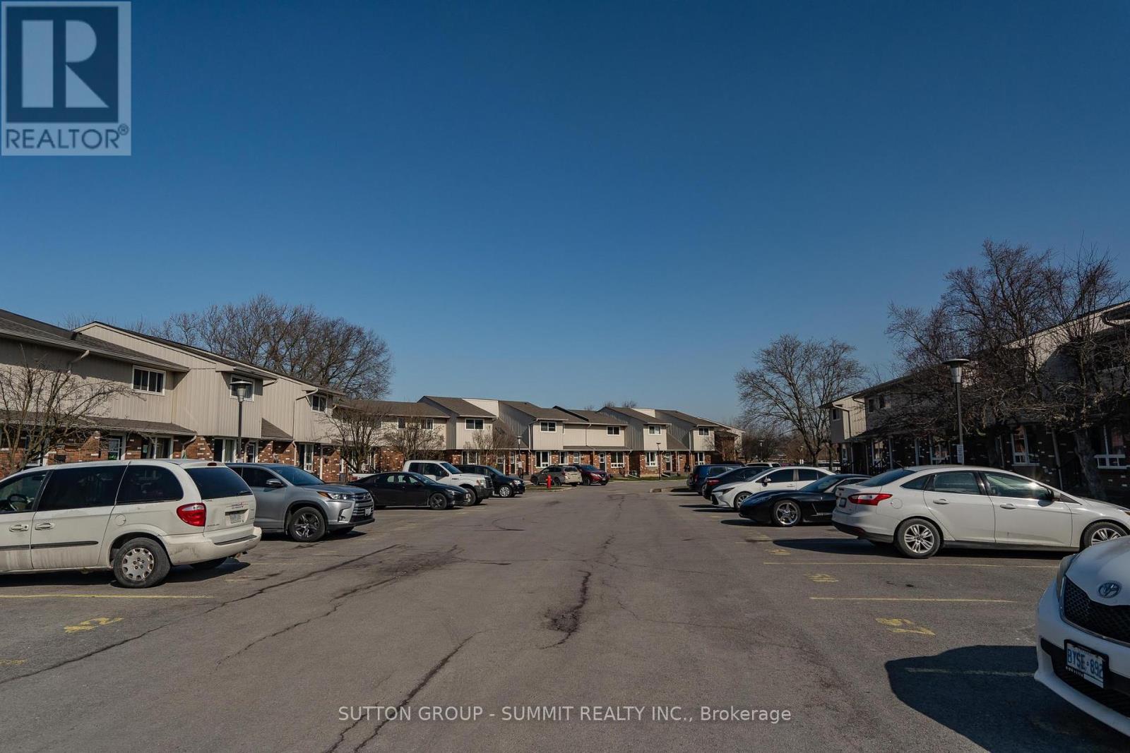 264 - 100 Brownleigh Avenue, Welland, Ontario  L3B 5V8 - Photo 33 - X12439515