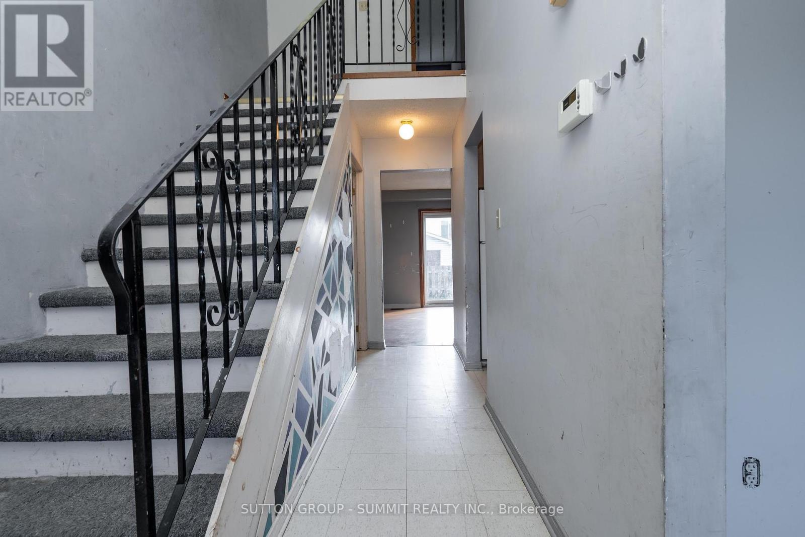 264 - 100 Brownleigh Avenue, Welland, Ontario  L3B 5V8 - Photo 5 - X12439515