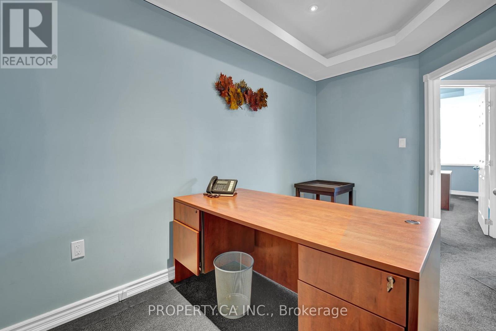 188 Parkdale Avenue N, Hamilton, Ontario  L8H 5X2 - Photo 18 - X12439551
