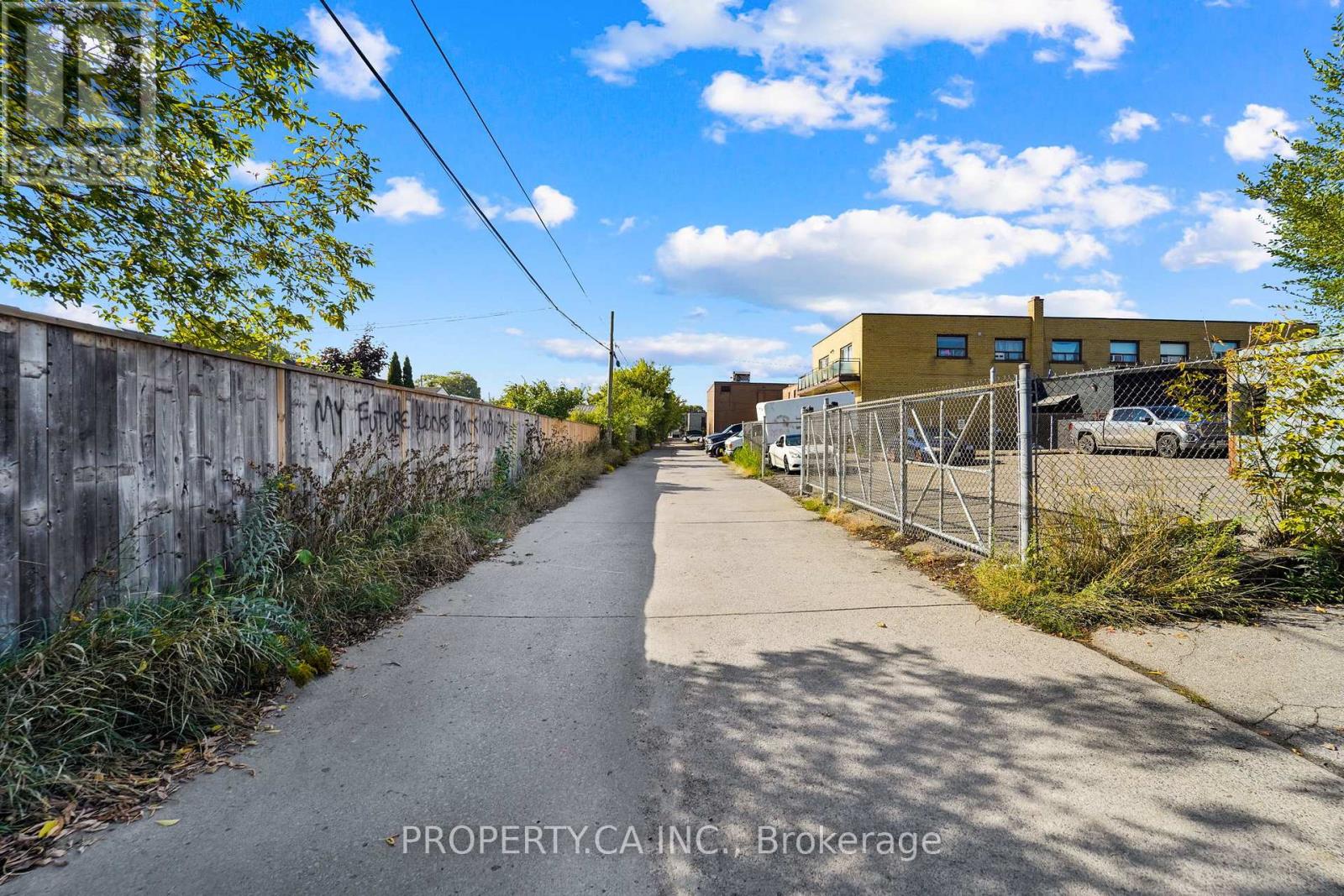 188 Parkdale Avenue N, Hamilton, Ontario  L8H 5X2 - Photo 37 - X12439551
