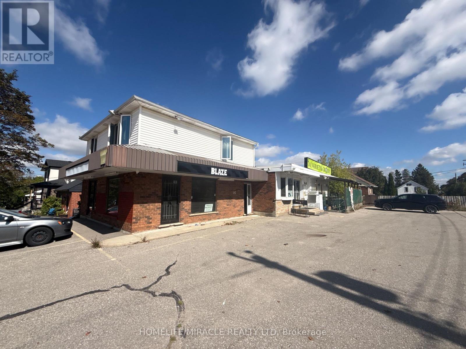 124 Hoffman Street, Kitchener, Ontario  N2M 3N1 - Photo 12 - X12439598
