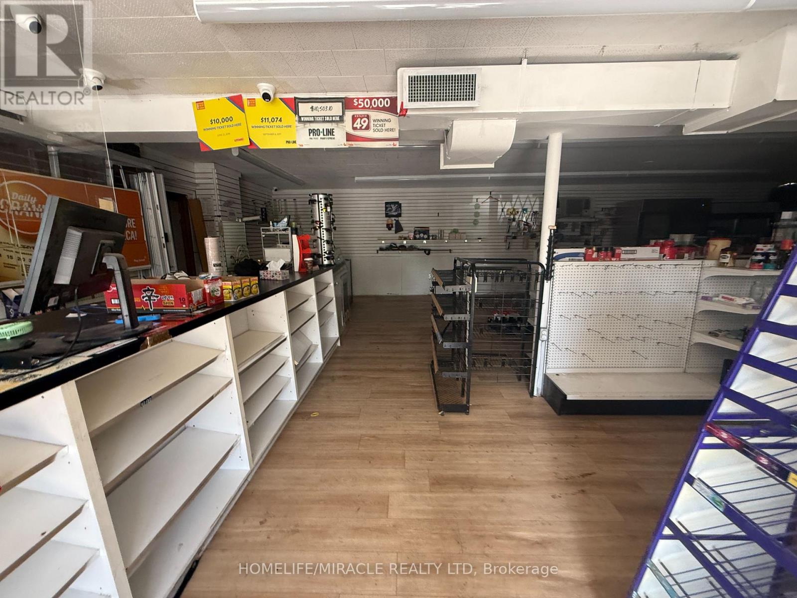 124 Hoffman Street, Kitchener, Ontario  N2M 3N1 - Photo 21 - X12439598