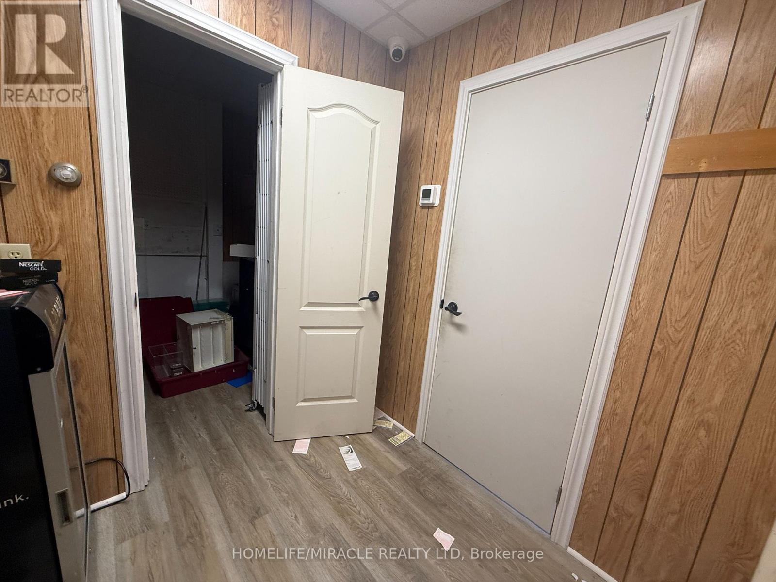 124 Hoffman Street, Kitchener, Ontario  N2M 3N1 - Photo 37 - X12439598