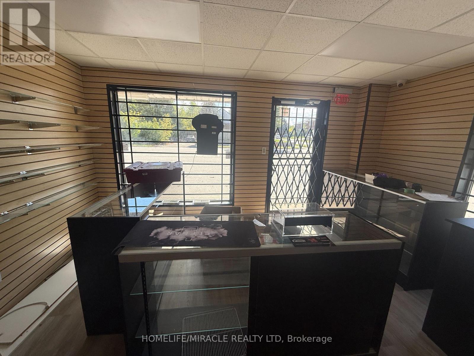 124 Hoffman Street, Kitchener, Ontario  N2M 3N1 - Photo 41 - X12439598