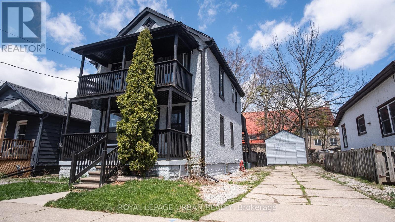 Rear - 36 Welland Street, Welland, Ontario  L3B 4E4 - Photo 2 - X12439656