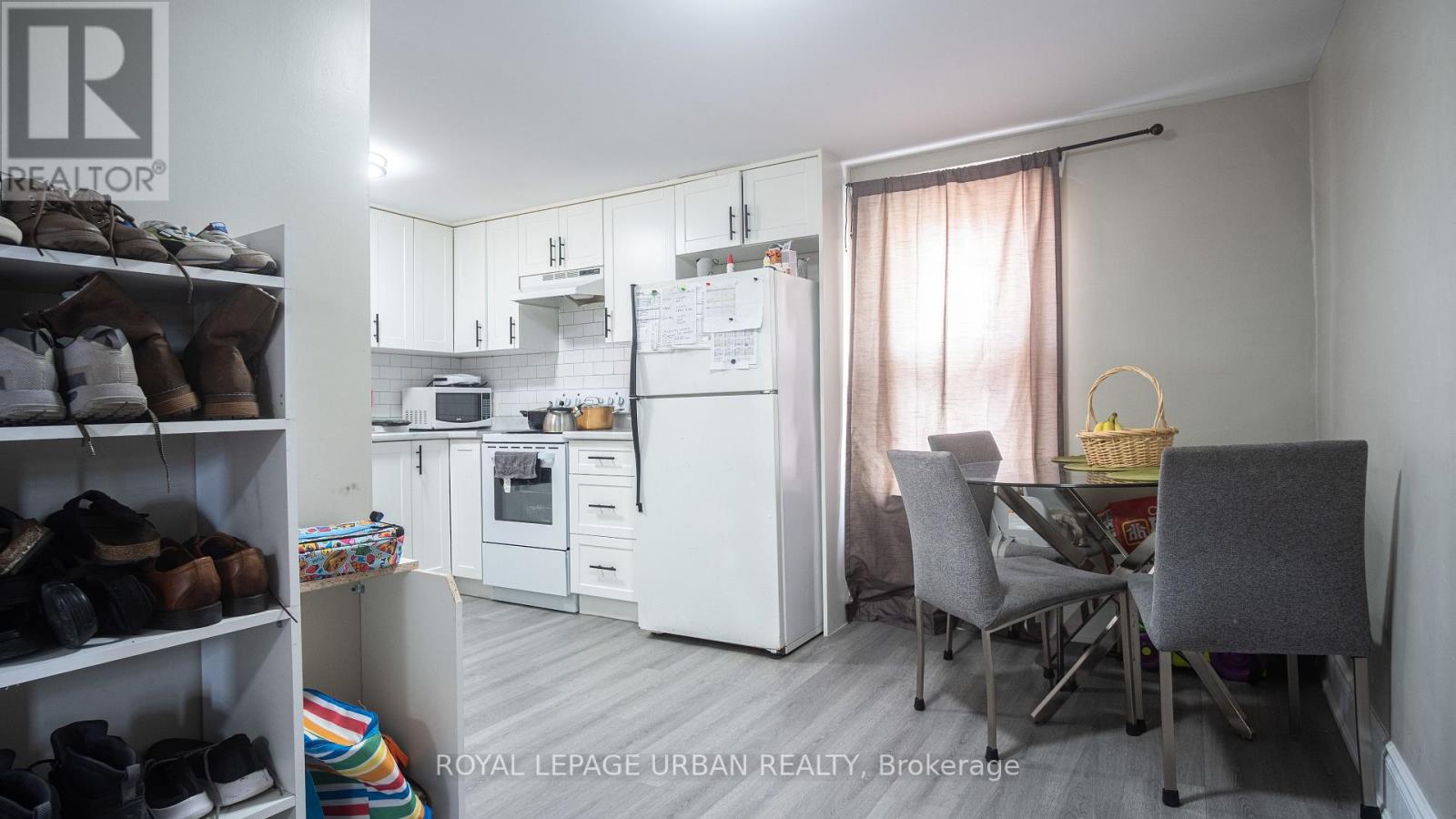 Rear - 36 Welland Street, Welland, Ontario  L3B 4E4 - Photo 3 - X12439656