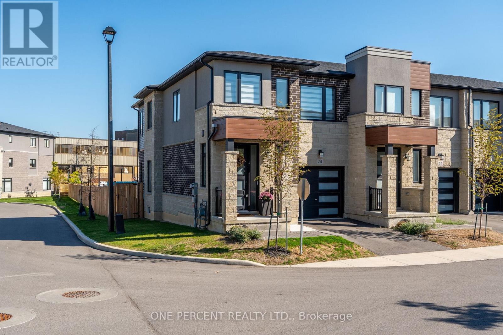 24 Southam Lane, Hamilton, Ontario  L9C 0E9 - Photo 2 - X12439660