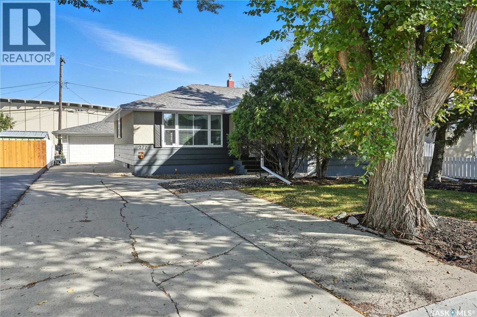277 Coldwell Road, Regina, Saskatchewan  S4R 4L4 - Photo 1 - SK019827