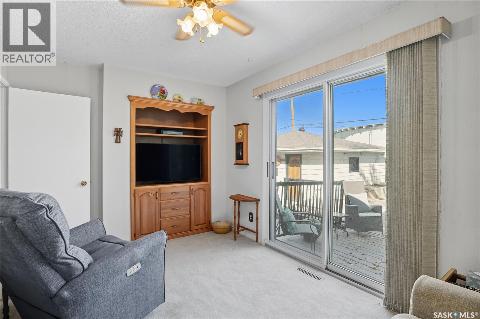 277 Coldwell Road, Regina, Saskatchewan  S4R 4L4 - Photo 14 - SK019827