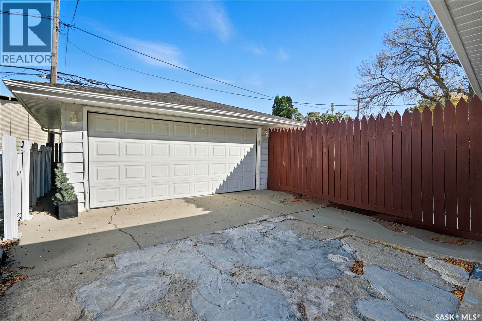 277 Coldwell Road, Regina, Saskatchewan  S4R 4L4 - Photo 37 - SK019827