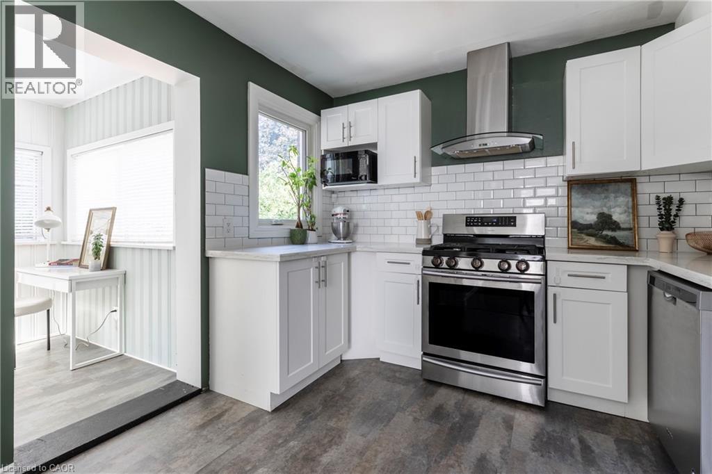 68 Graham Avenue S, Hamilton, Ontario  L8K 2M1 - Photo 15 - 40775512