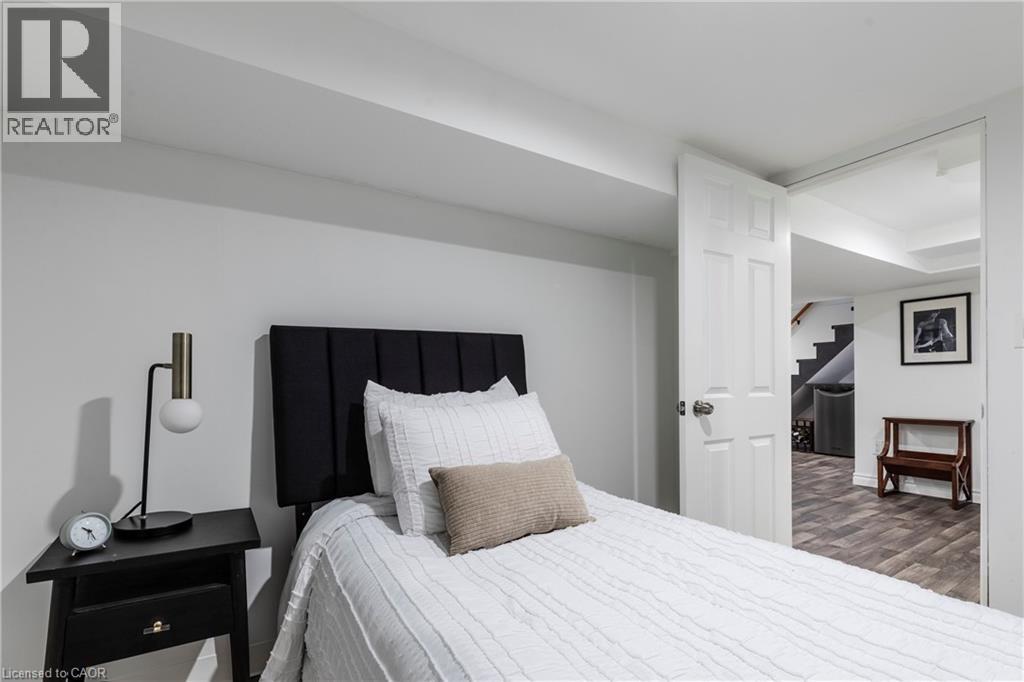 68 Graham Avenue S, Hamilton, Ontario  L8K 2M1 - Photo 26 - 40775512