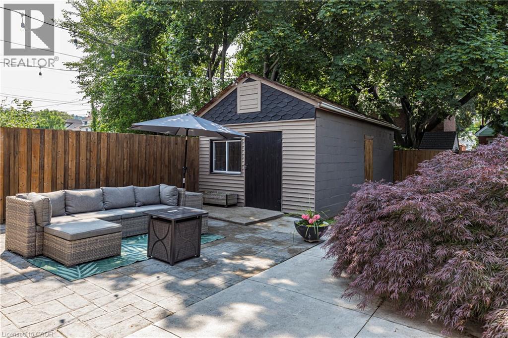 68 Graham Avenue S, Hamilton, Ontario  L8K 2M1 - Photo 32 - 40775512