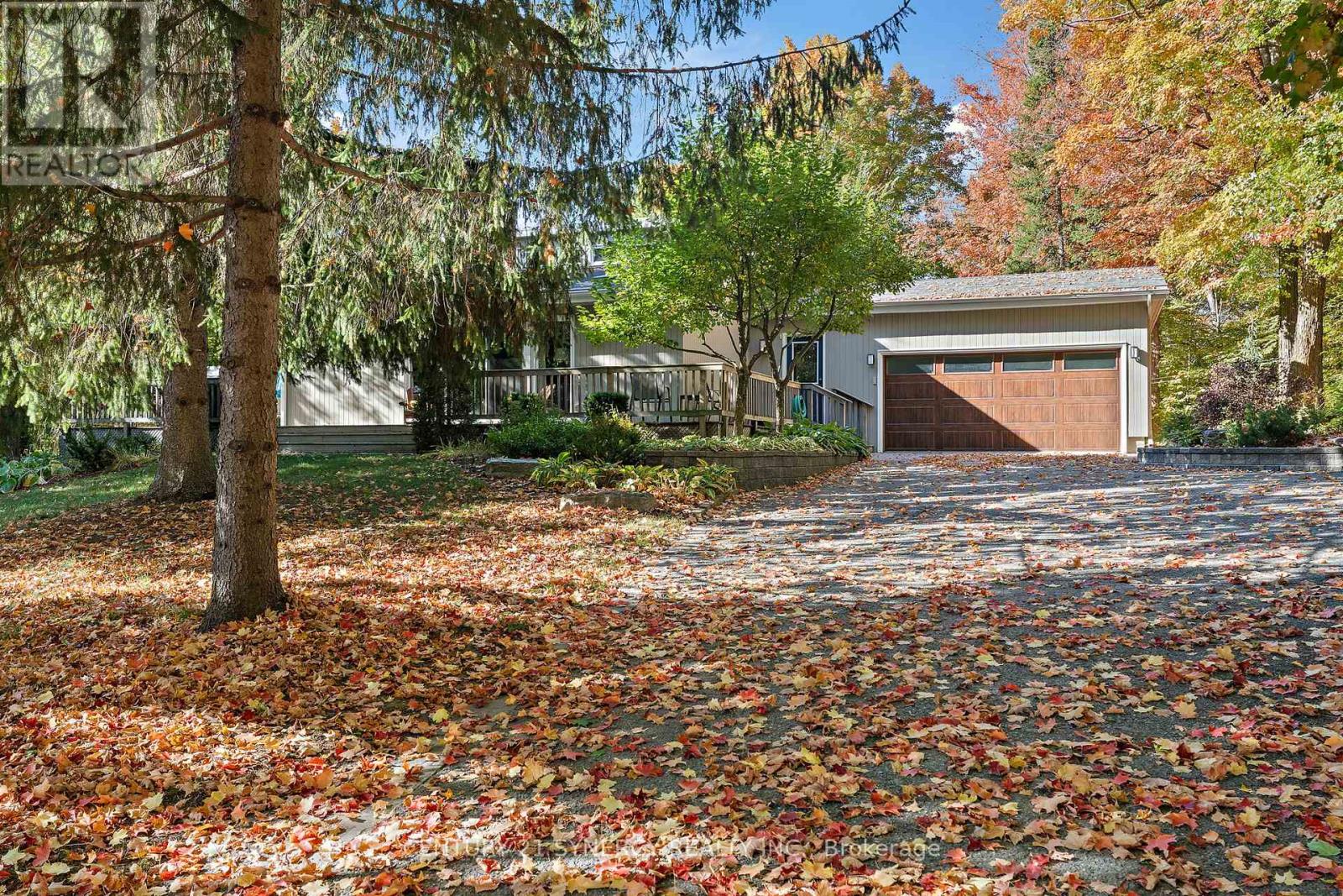 5984 Third Line Road N, Ottawa, Ontario  K0A 2T0 - Photo 2 - X12372991