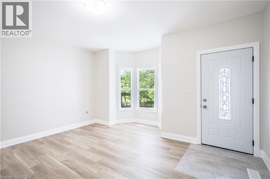 297 Mary Street N Unit# 1, Hamilton, Ontario  L8L 4W3 - Photo 3 - 40772831