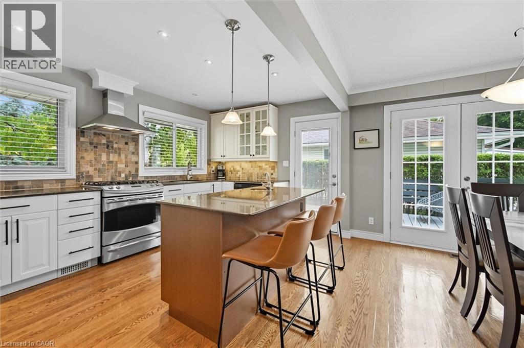 5112 Meadowhill Road, Burlington, Ontario  L7L 3K8 - Photo 12 - 40772266