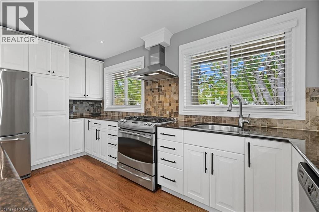 5112 Meadowhill Road, Burlington, Ontario  L7L 3K8 - Photo 14 - 40772266