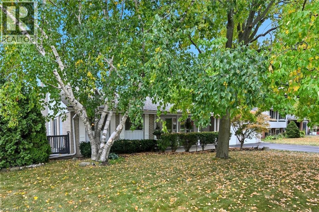 5112 Meadowhill Road, Burlington, Ontario  L7L 3K8 - Photo 3 - 40772266