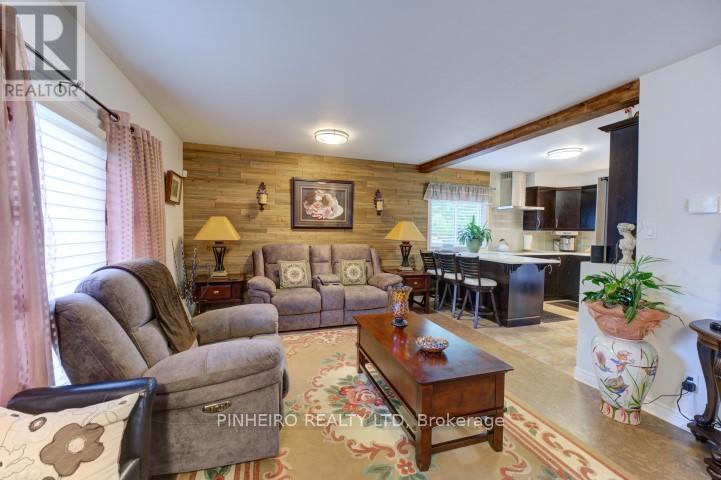 1975 Royal Crescent, London East, Ontario  N5V 1N6 - Photo 8 - X12439778