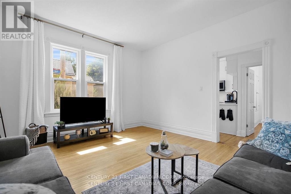 453 Quebec Street, London East (East G), Ontario  N5W 3Y4 - Photo 10 - X12439781