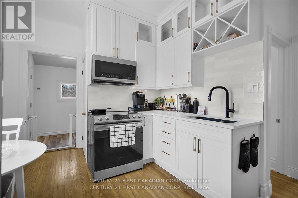 453 Quebec Street, London East (East G), Ontario  N5W 3Y4 - Photo 11 - X12439781