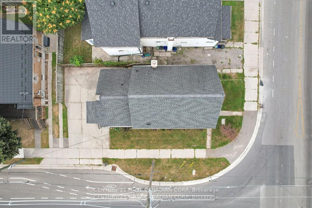 453 Quebec Street, London East (East G), Ontario  N5W 3Y4 - Photo 44 - X12439781