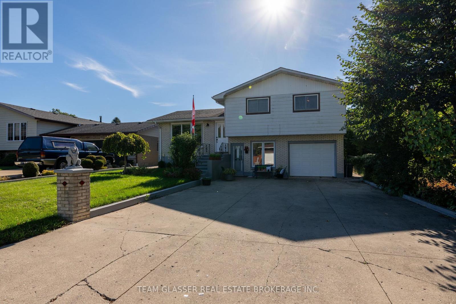108 WILLIAM STREET, West Elgin, Ontario