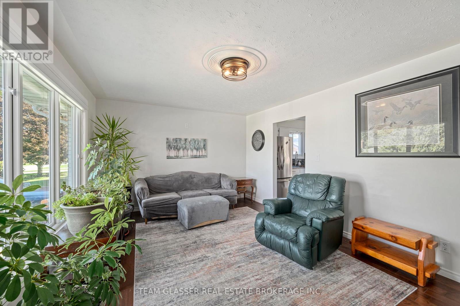 108 William Street, West Elgin, Ontario  N0L 2P0 - Photo 12 - X12439794
