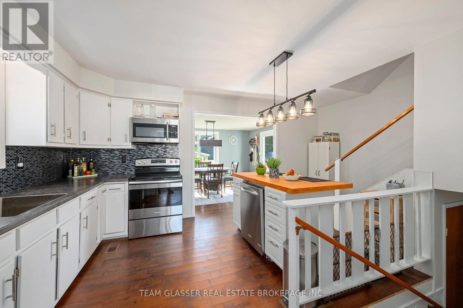 108 William Street, West Elgin, Ontario  N0L 2P0 - Photo 14 - X12439794