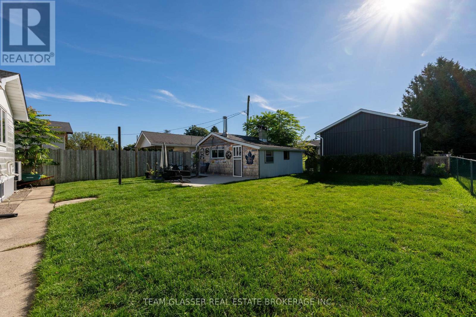 108 William Street, West Elgin, Ontario  N0L 2P0 - Photo 7 - X12439794