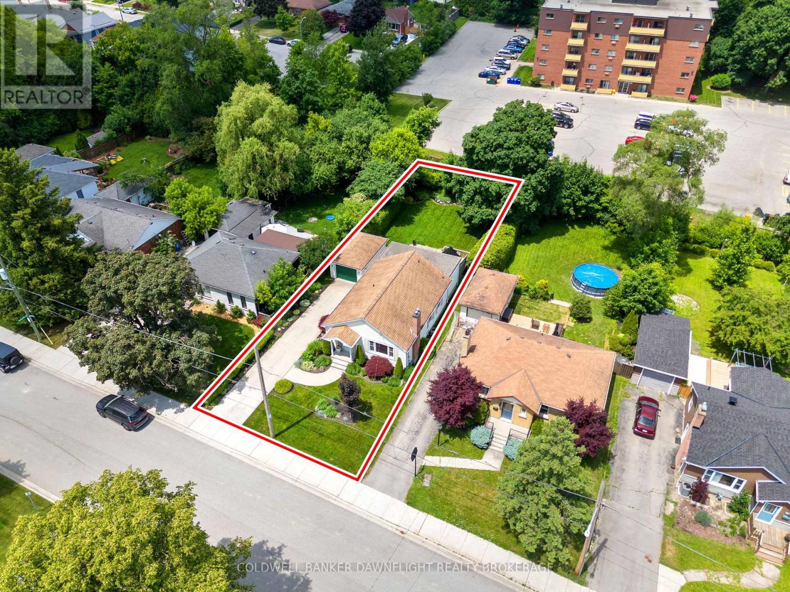 644 Percy Street, London South, Ontario  N6C 2L7 - Photo 5 - X12439826