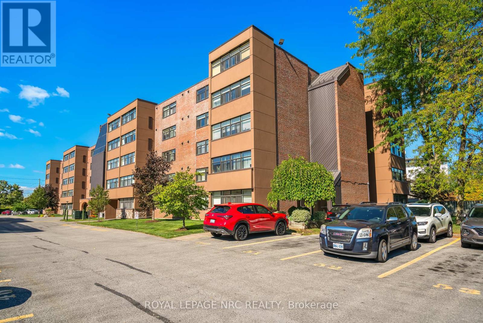 201 - 276 Oakdale Avenue, St. Catharines, Ontario  L2P 3S5 - Photo 32 - X12437853