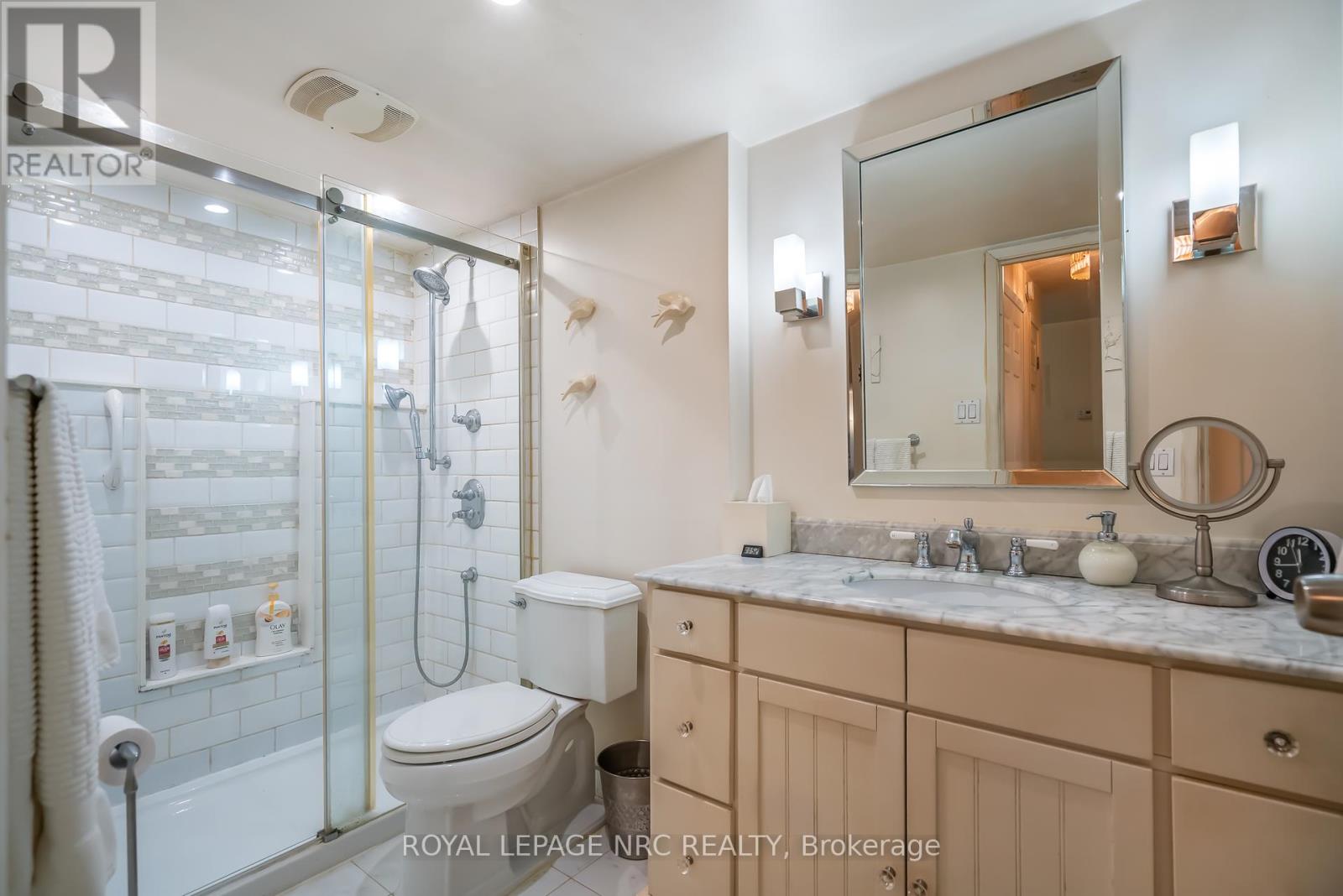 201 - 276 Oakdale Avenue, St. Catharines, Ontario  L2P 3S5 - Photo 19 - X12437853