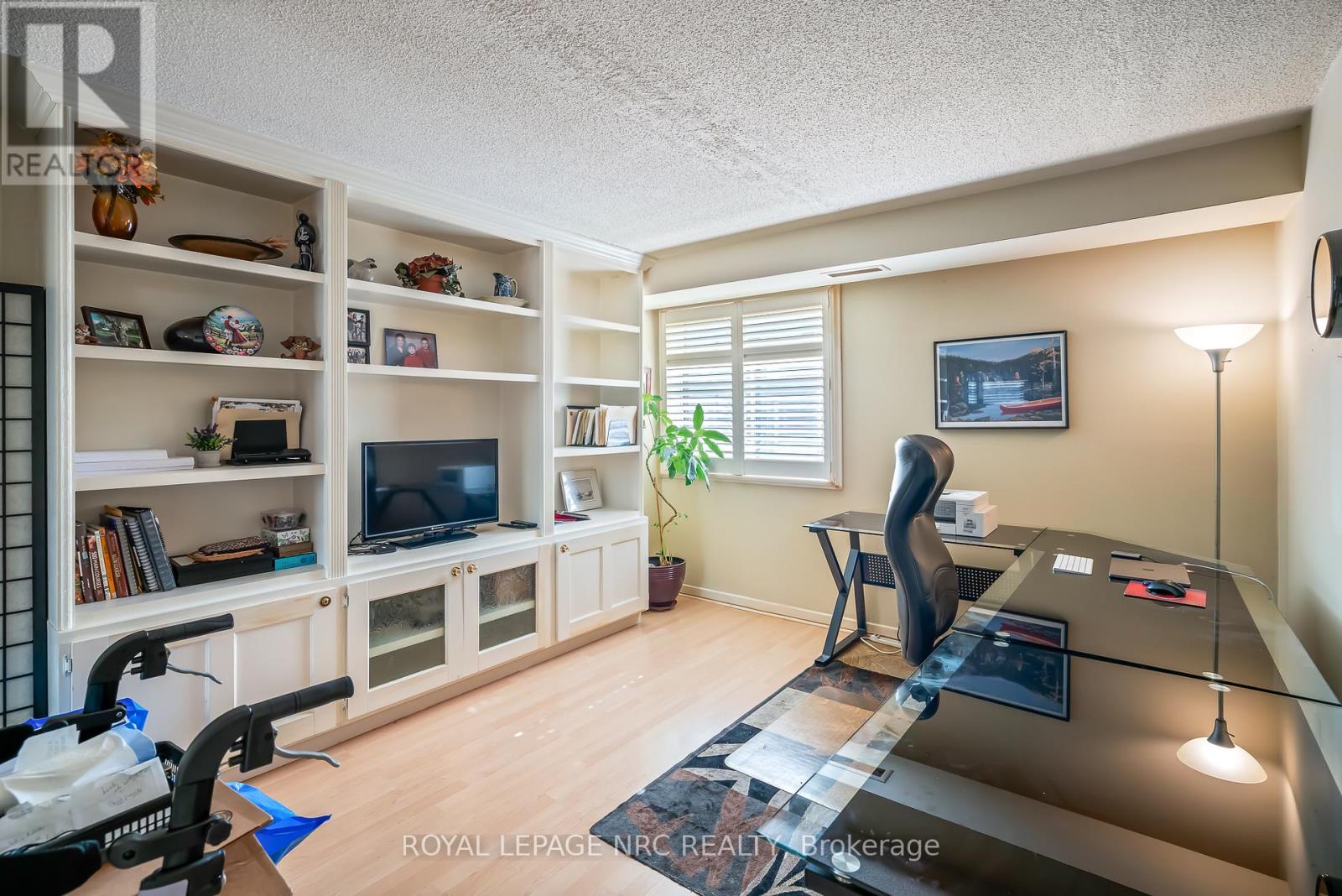 201 - 276 Oakdale Avenue, St. Catharines, Ontario  L2P 3S5 - Photo 17 - X12437853