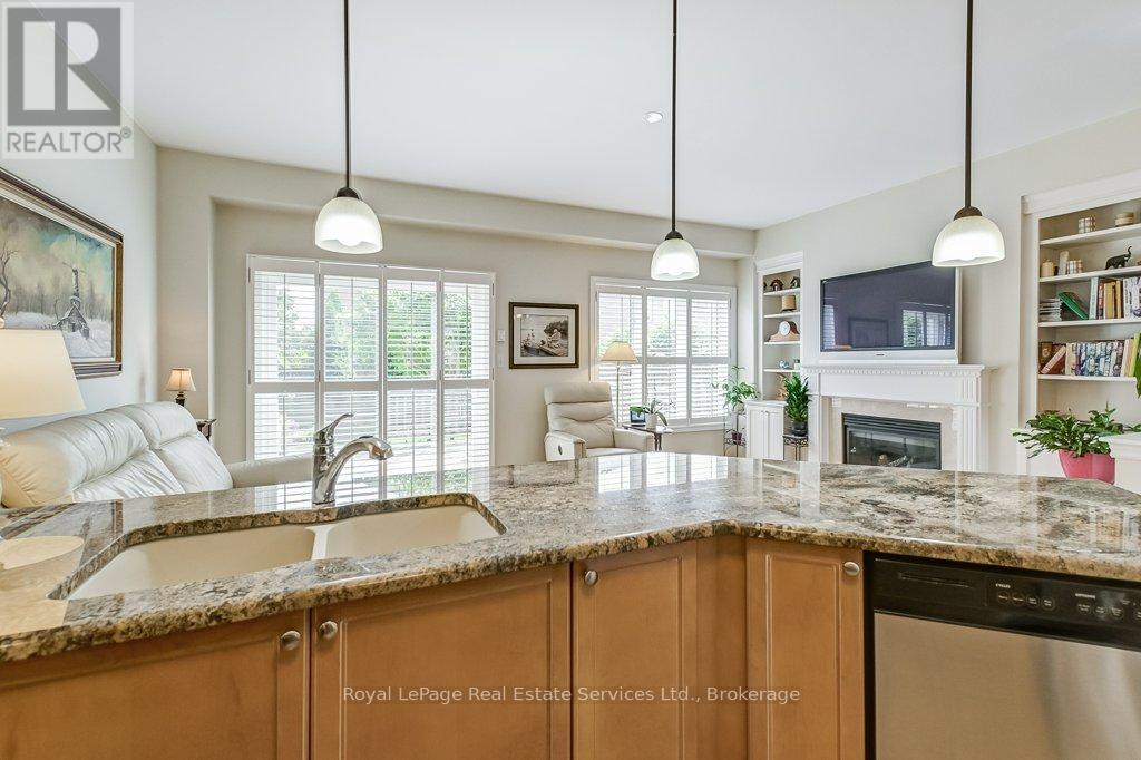 1248 Agram Drive, Oakville, Ontario  L6H 7N9 - Photo 24 - W12439856